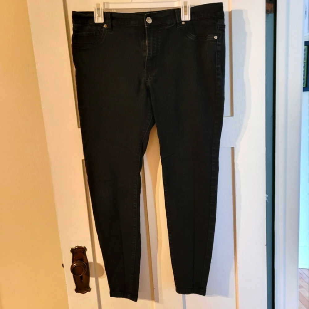 Forever 21+ Skinny Jeans